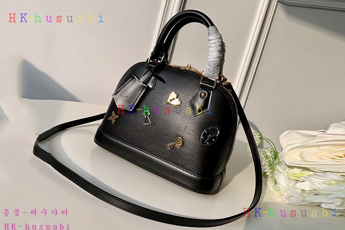 �ڹ̷��ޡ�2019SS ���̺��� �˸� BB  M52884