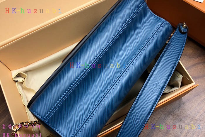 �ڹ̷��ޡ� ���̺��� Ʈ����Ʈ ����  LV M50282