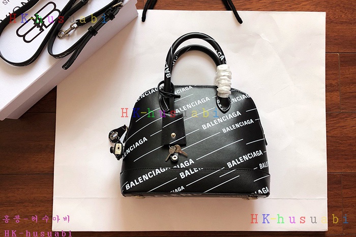 �ڹ̷��ޡ� �߷��þư� ���� ž�ڵ�� BL 168000