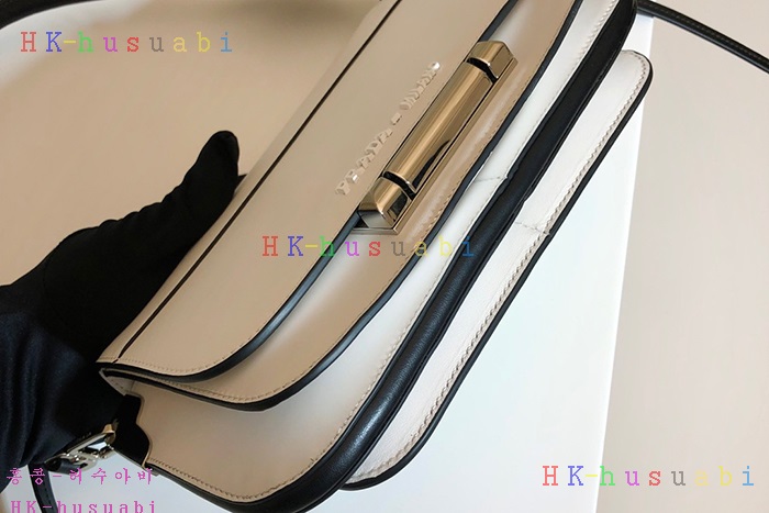 �ڹ̷��ޡ� ����� �ú��� ���� ����� P 1BD165-3