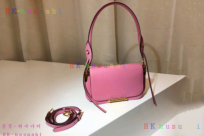 �ڹ̷��ޡ� ����� �ú��� ���� ����� P 1BD165-4