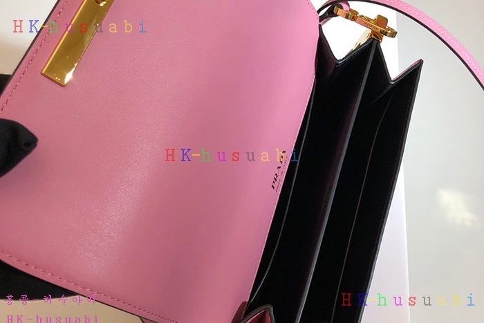 �ڹ̷��ޡ� ����� �ú��� ���� ����� P 1BD165-4