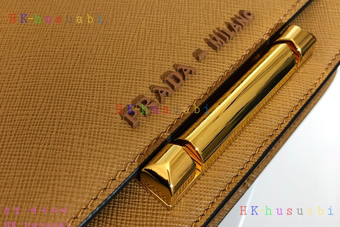 �ڹ̷��ޡ� ����� �ú��� ���� ����� P 1BD165-6