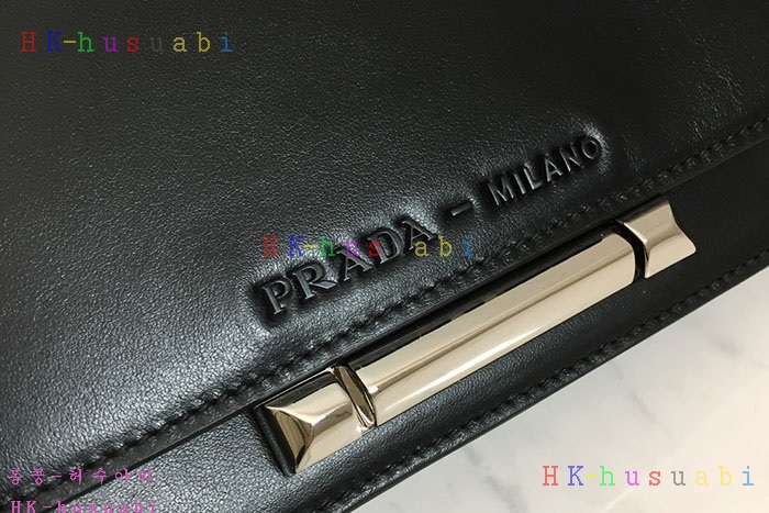 �ڹ̷��ޡ� ����� �ú��� ���� ����� P 1BD165-12