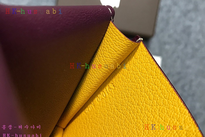 �ڹ̷��ޡ� ���ߵ� ī������ �Ż� G 341270-6