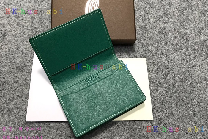 �ڹ̷��ޡ� ���ߵ� ī������ �Ż� G 341270-8