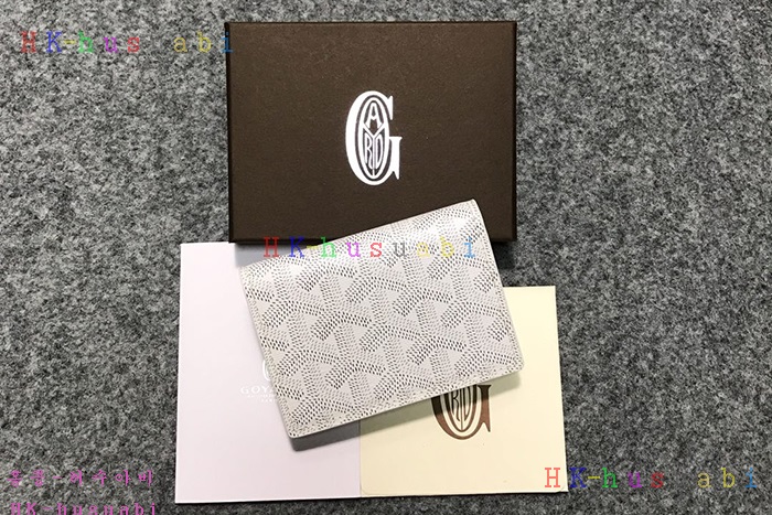 �ڹ̷��ޡ� ���ߵ� ī������ �Ż� G 341270-11