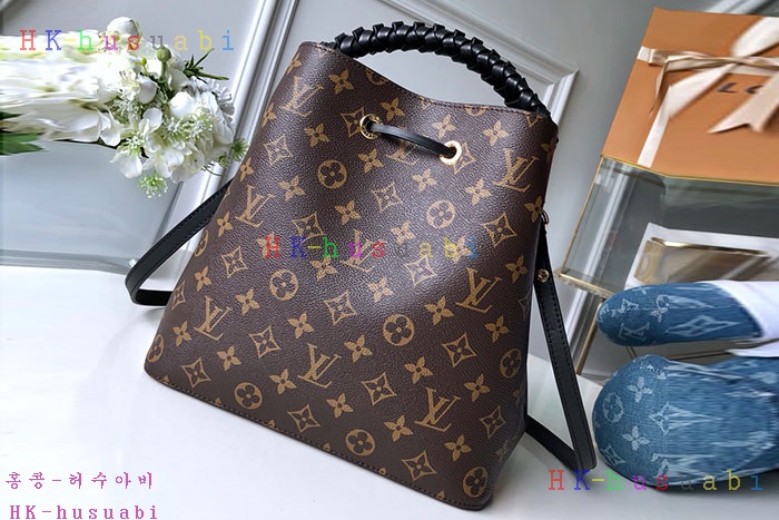 �ڹ̷��ޡ� ���̺��� �׿��뿡 M43985-2