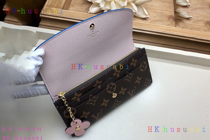 �ڹ̷��ޡ� ���̺��� ���и� ���� M63895