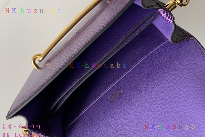 �ڹ̷��ޡڿ����޽� �긮��  H 240011