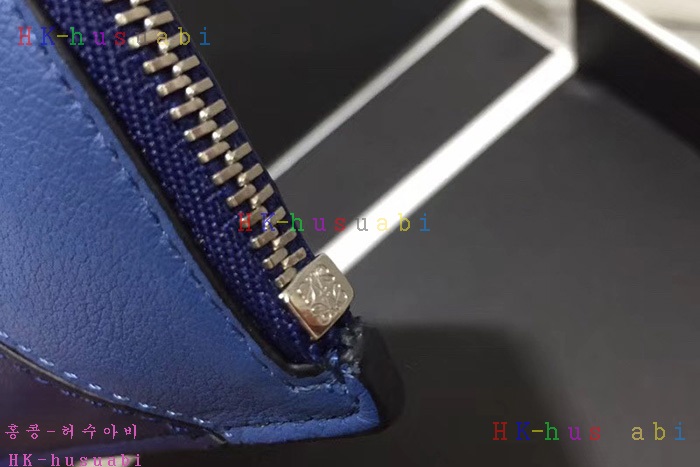 �ڹ̷��ޡ� �ο��� ī������ �Ż� LW 3619