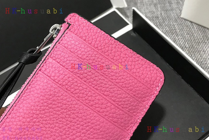 �ڹ̷��ޡ� �ο��� ī������ �Ż� LW 3624