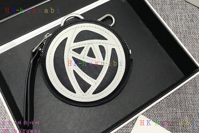 �ڹ̷��ޡ� �ο��� �������� �Ż�  LW 3626115