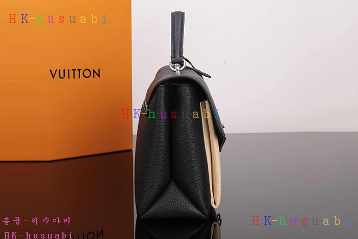 �ڹ̷��ޡ� ���̺��� ���̶��� ��Ʈ�� M54878