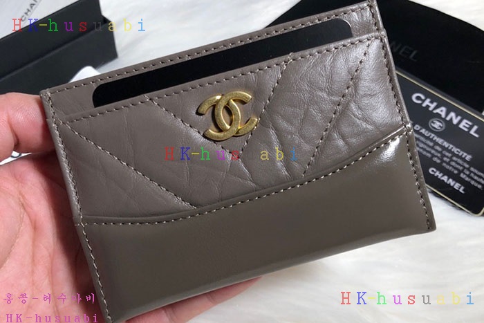 �ڹ̷��ޡ� ���� ī��Ȧ�� CH A84386-9