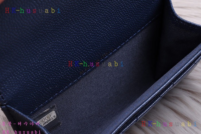 �ڹ̷��ޡ� ���� Ŭ���� ī��Ȧ�� CH A80799-17