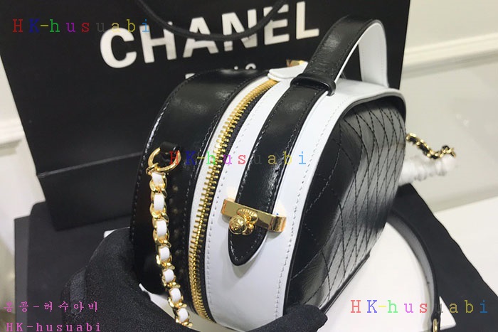 �ڹ̷��ޡ� ���� �ڽ���ƽ ���̽� CH AS0199-2