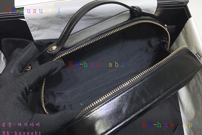 �ڹ̷��ޡ� ���� �ڽ���ƽ ���̽� CH AS0199-3