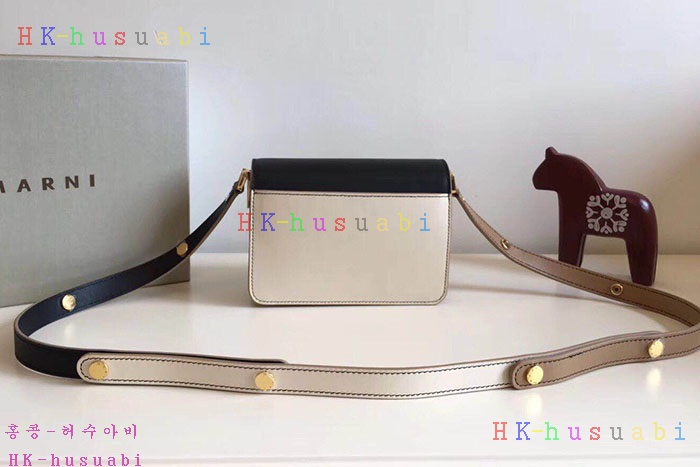 �ڹ̷��ޡ� ������ Ʈ��ũ  M 210076