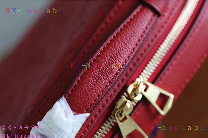 �ڹ̷��ޡڷ��̺��� ������ M44606