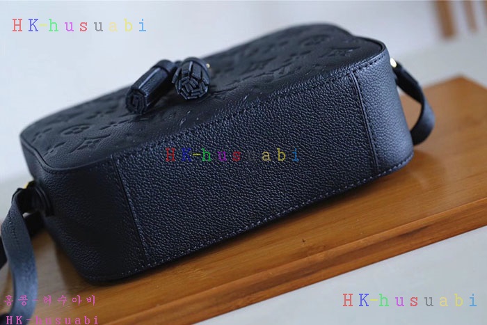 �ڹ̷��ޡڷ��̺��� ������ M44593