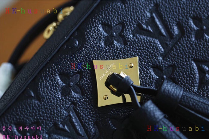 �ڹ̷��ޡڷ��̺��� ������ M44593