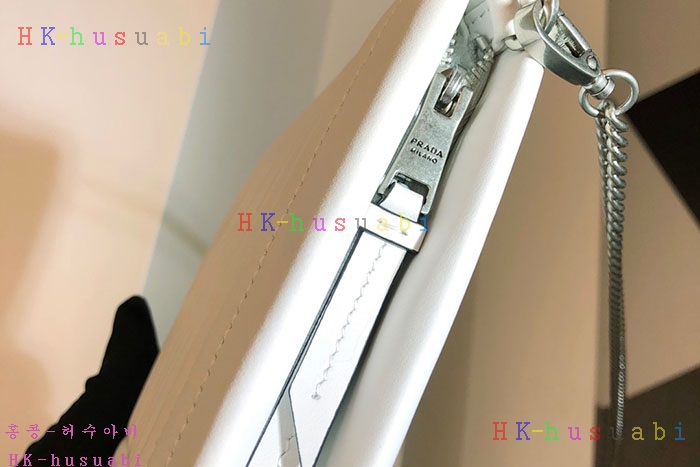 �ڹ̷��ޡ� ����� ���̾�׷� ü�� Ŭ��ġ P 1BF087-3