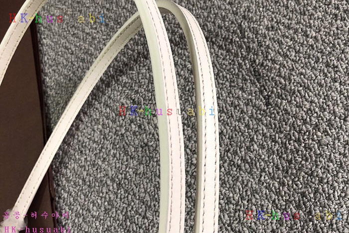 �ڹ̷��ޡ� ���ߵ� �Ƹ����� ���۹� GY638550-11