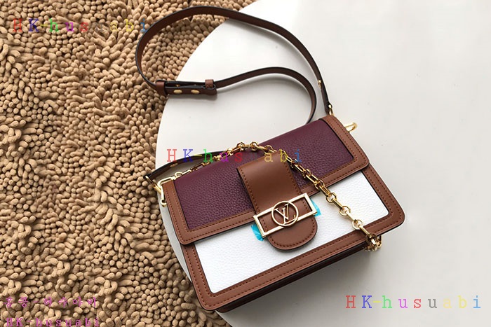 �ڹ̷��ޡ� 2019SS ���̺��� ���� LV M53868