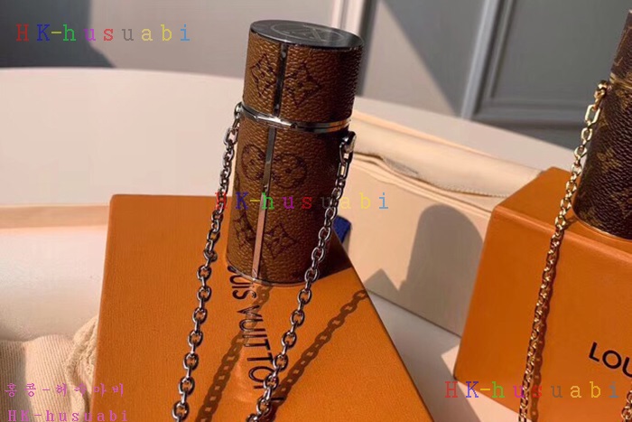 �ڹ̷��ޡ� ���̺��� ����ƽ ���̽� MP2406