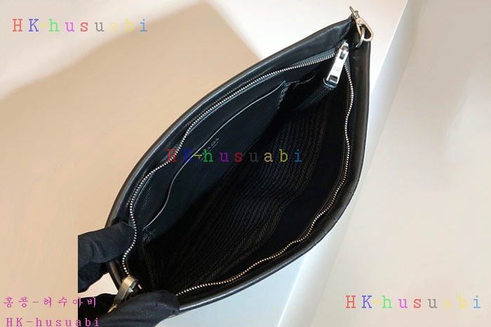 �ڹ̷��ޡ� ����� ���̾�׷� ü�� Ŭ��ġ P 1BF087