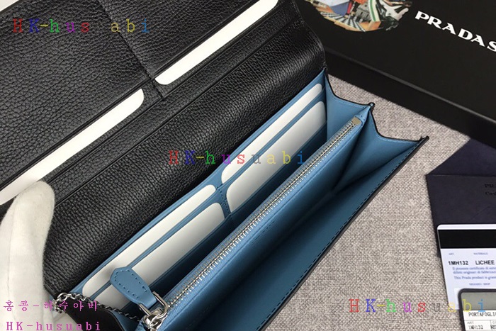 �ڹ̷��ޡ� ����� ������������ P 1MH132