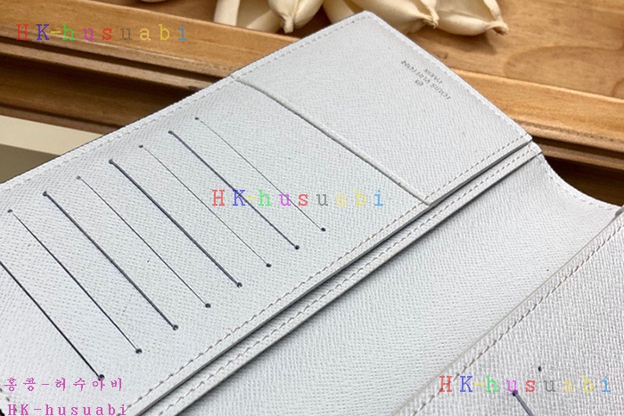 �ڹ̷��ޡ� ���̺��� ���¥ ���� M30298