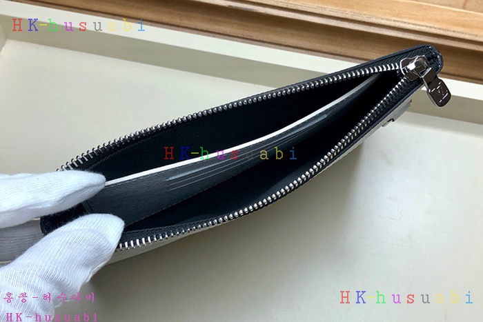 �ڹ̷��ޡ� ���̺��� ��Ŀ���� ����Ʈ M30279