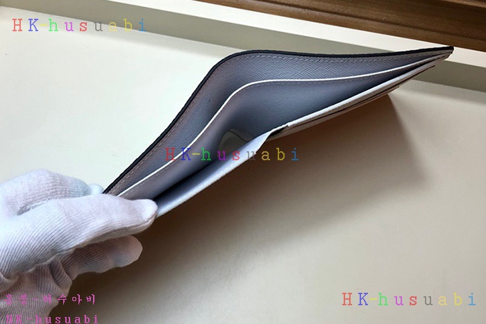 �ڹ̷��ޡ� ���̺��� ��Ƽ�� ���� M67819