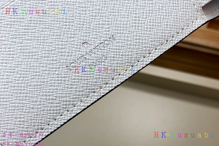 �ڹ̷��ޡ� ���̺��� ��Ƽ�� ���� M67819