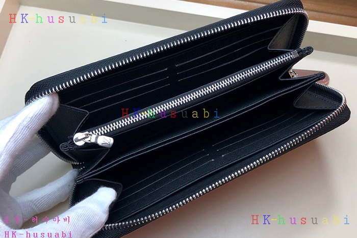 �ڹ̷��ޡ� ���̺��� ���� ���� M67824