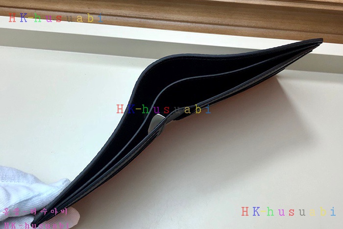 �ڹ̷��ޡ� ���̺��� ��Ƽ�� ���� M67819