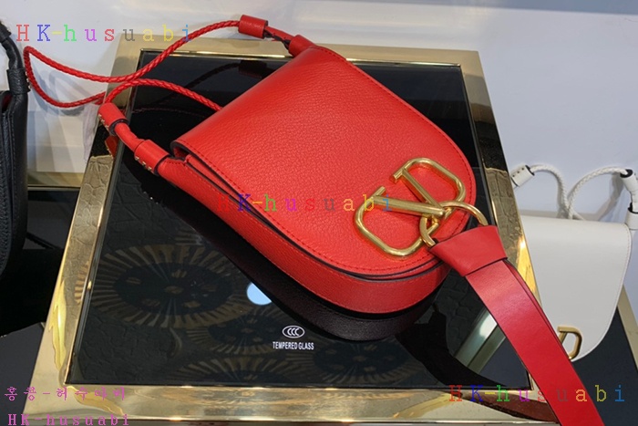 �ڹ̷��ޡ� �߷�Ƽ�� �긵 ũ�ν��� V 009211