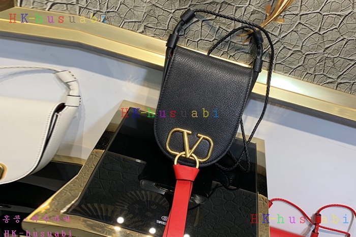 �ڹ̷��ޡ� �߷�Ƽ�� �긵 ũ�ν��� V 009212