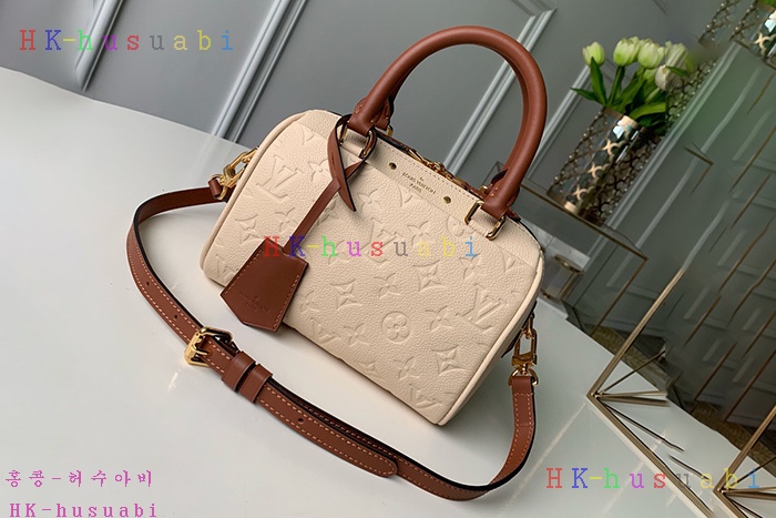 �ڹ̷��ޡ� ���̺��� ���ǵ� �ݵѸ��� M42397/ M42401/M42406(�������)