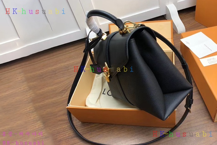 �ڹ̷��ޡ� ���̺��� ���� �� �� M53821