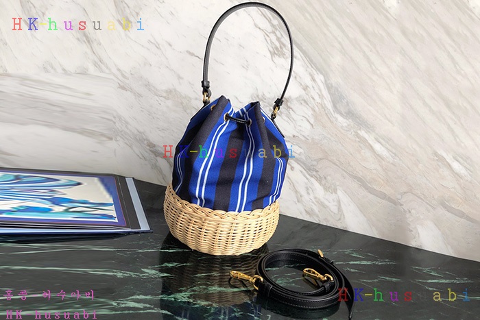 �ڹ̷��ޡ� ����� ��Ŀ �� ĵ���� ��� �� P 1BH115-4