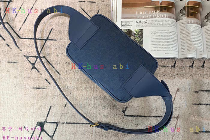 �ڹ̷��ޡ� ���̺��� �ƿ����� ���� M44741