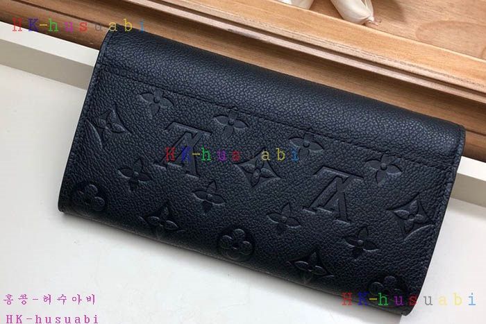 �ڹ̷��ޡ� ���̺��� ��� ���� M61182-4