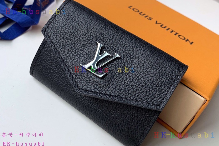 �ڹ̷��ޡ� ���̺��� ���̴� ���� M63921