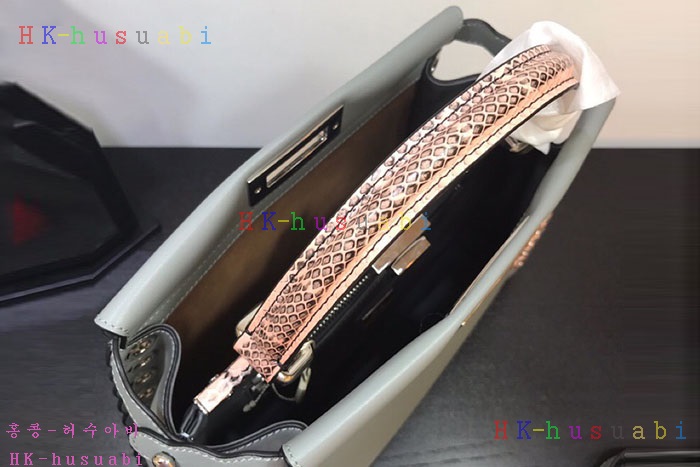 �ڹ̷��ޡ� ��� ��ī��  FD 1356680-2