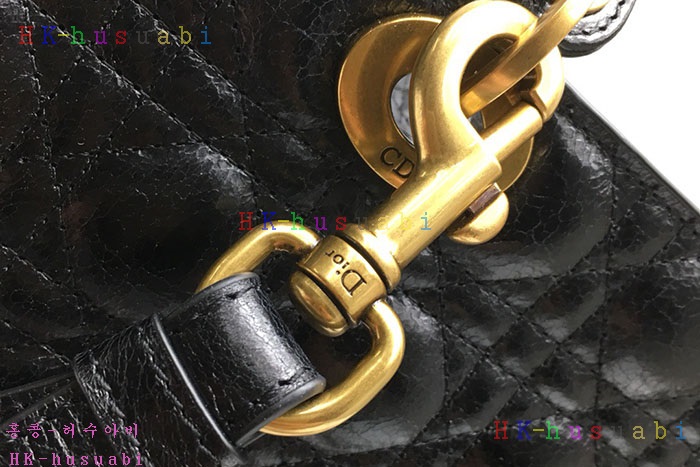 �ڹ̷��ޡ� ��� ���̵�� DR 18833