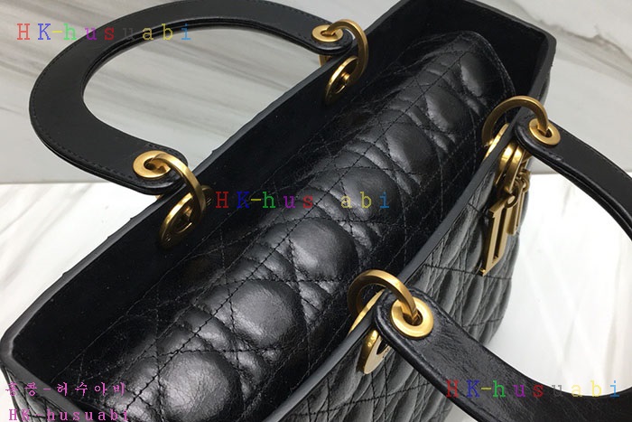 �ڹ̷��ޡ� ��� ���̵�� DR 18833