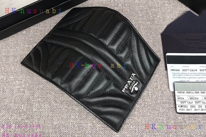 �ڹ̷��ޡ� ����� ������  P 1MV204